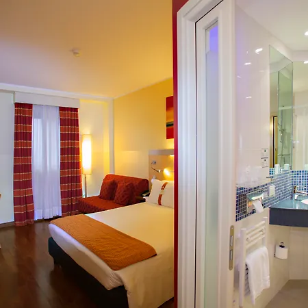 Holiday Inn Express Milan-Malpensa Airport By Ihg-2