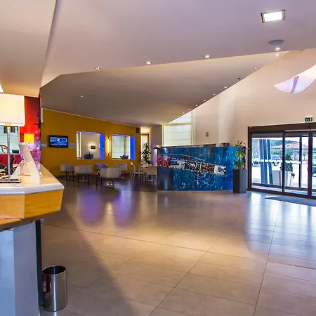 Holiday Inn Express Milan-Malpensa Airport By Ihg-3